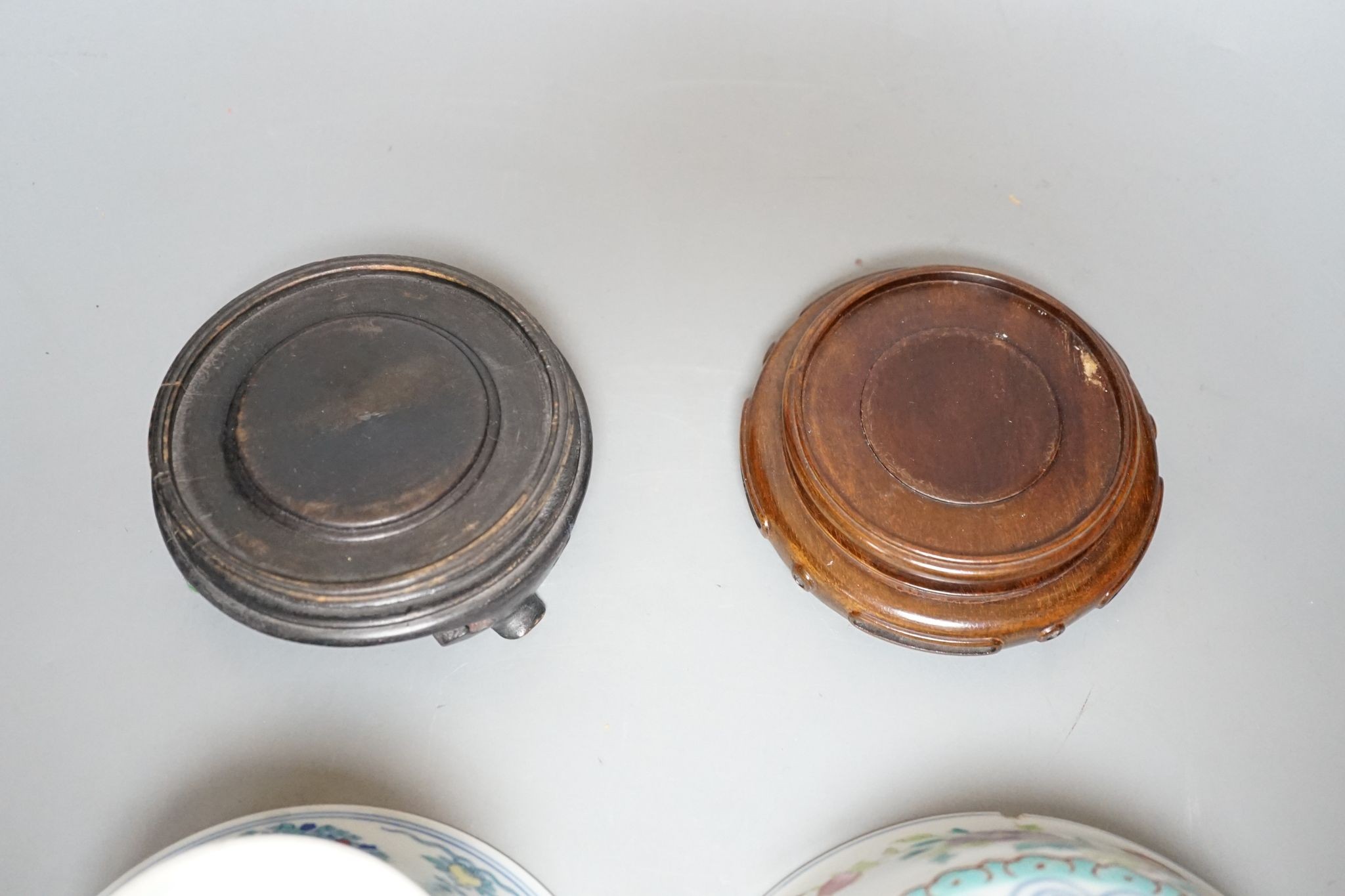 Two Chinese porcelain bowls, largest 17cm diam., and a Continental milk jug